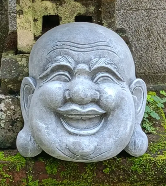 Artikelbild 1 des Artikels “Mian - Große Buddha-Maske, 21cm H | Steinguss “